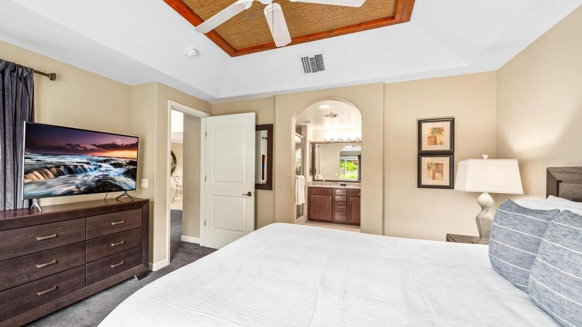 B23 Waikoloa Beach Villas 0*,